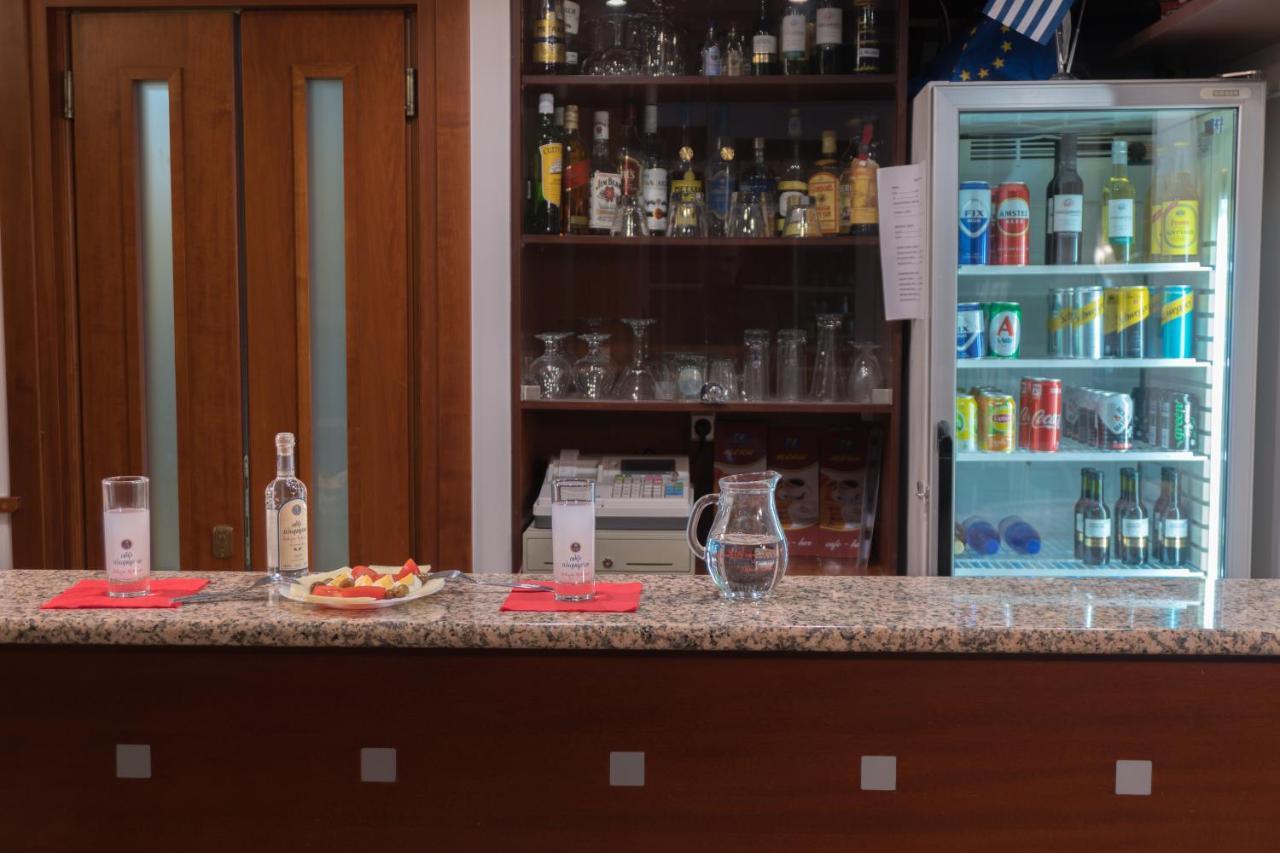 Aklidi Hotel Mytilene Ngoại thất bức ảnh